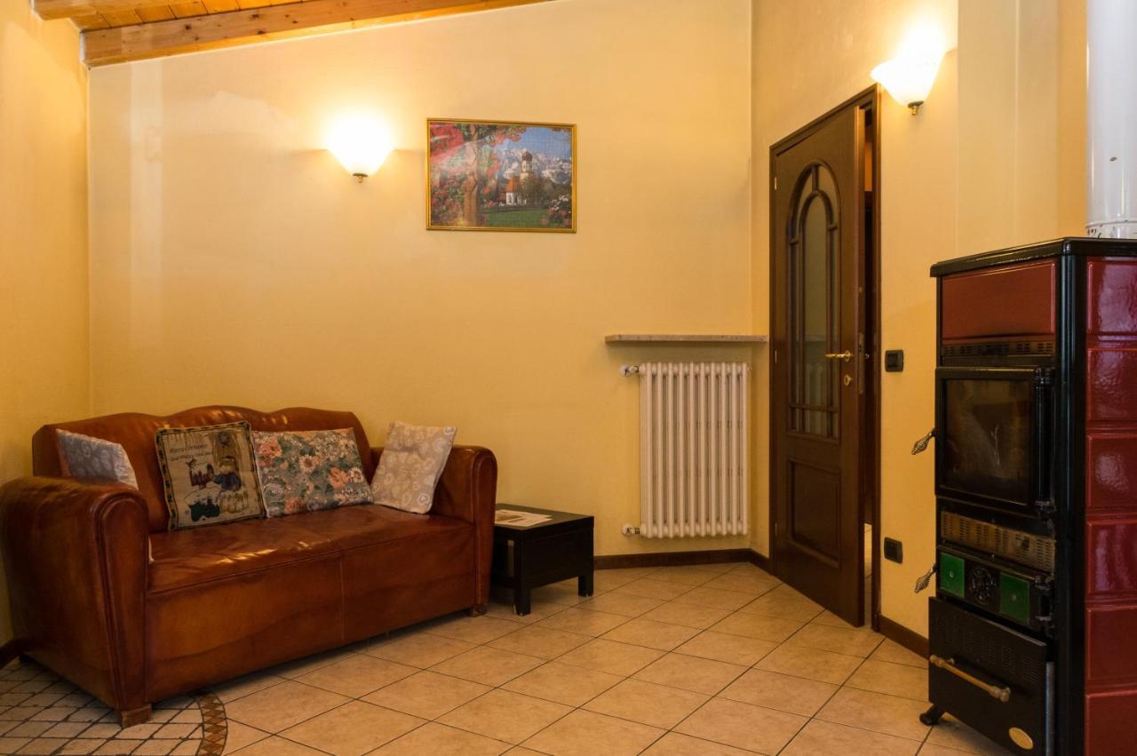 Goccia Di Resina #Sharingorobie Apartment Serina  Exterior foto